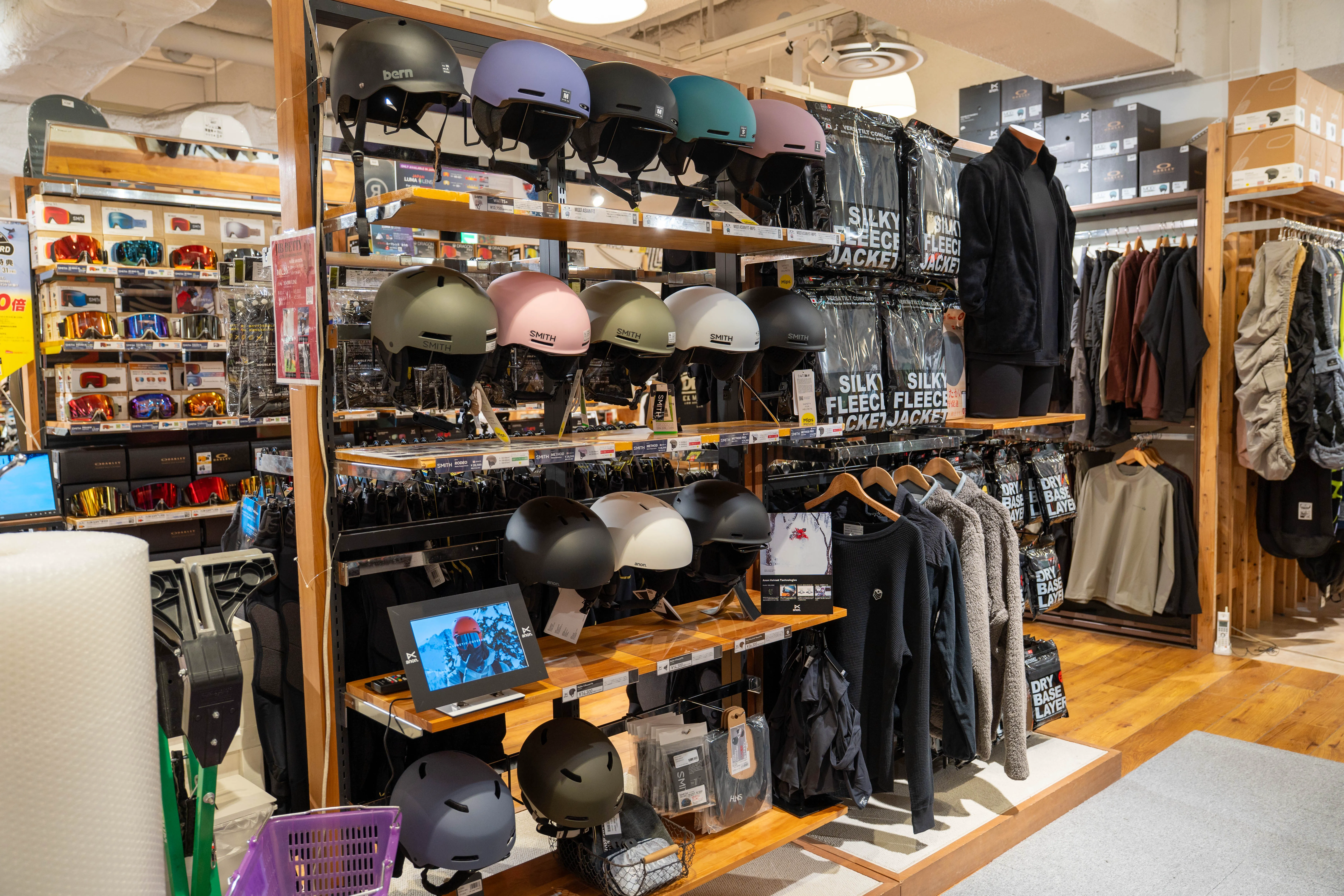 スノーボードヘルメット、GIRO,BERN,OAKLEY,SMITH,ANON