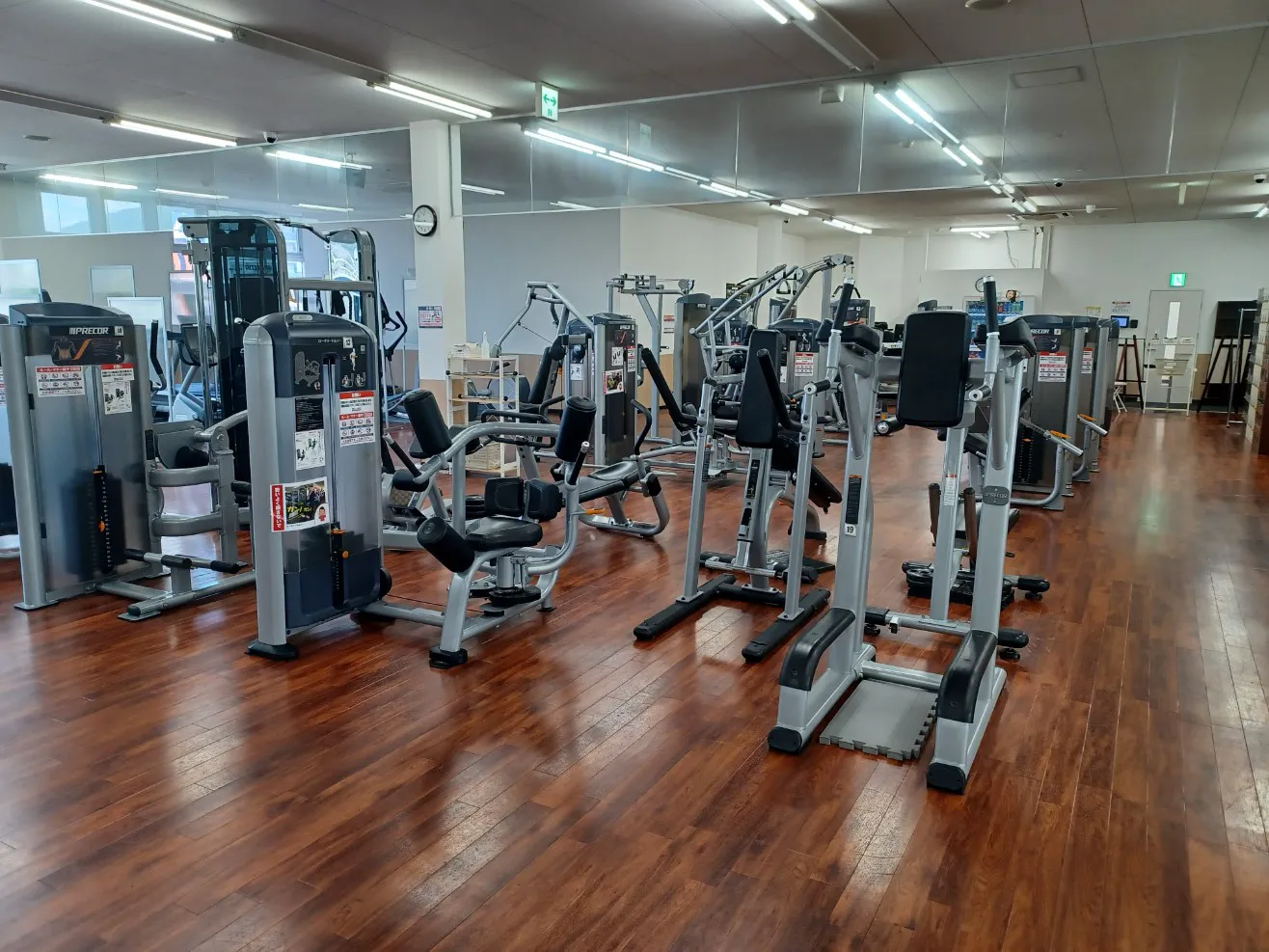 筋トレマシンエリア