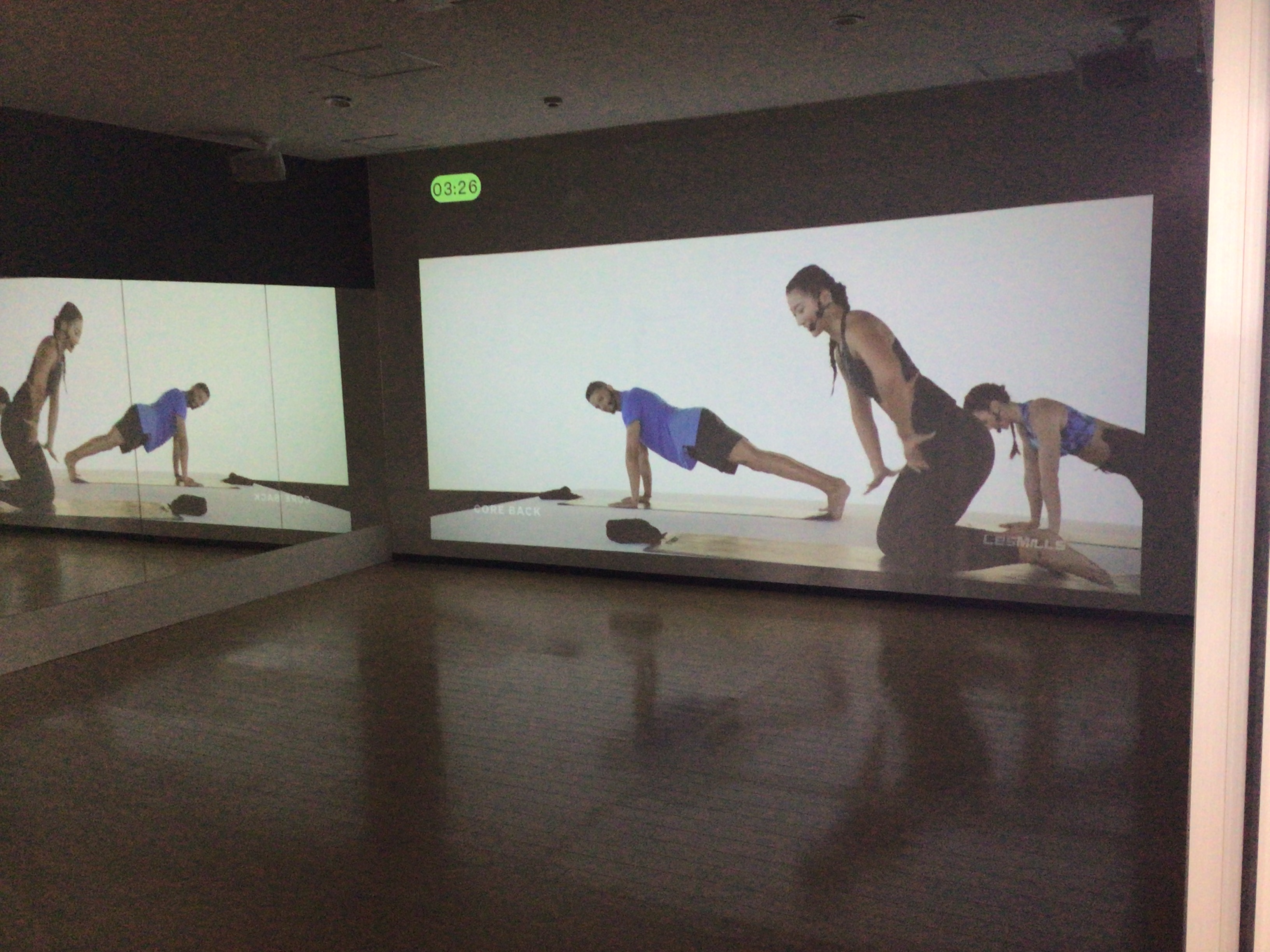 バーチャルスタジオ