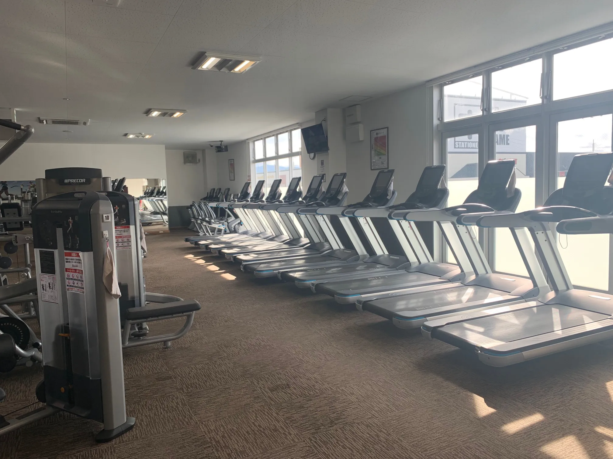 有酸素マシンエリア