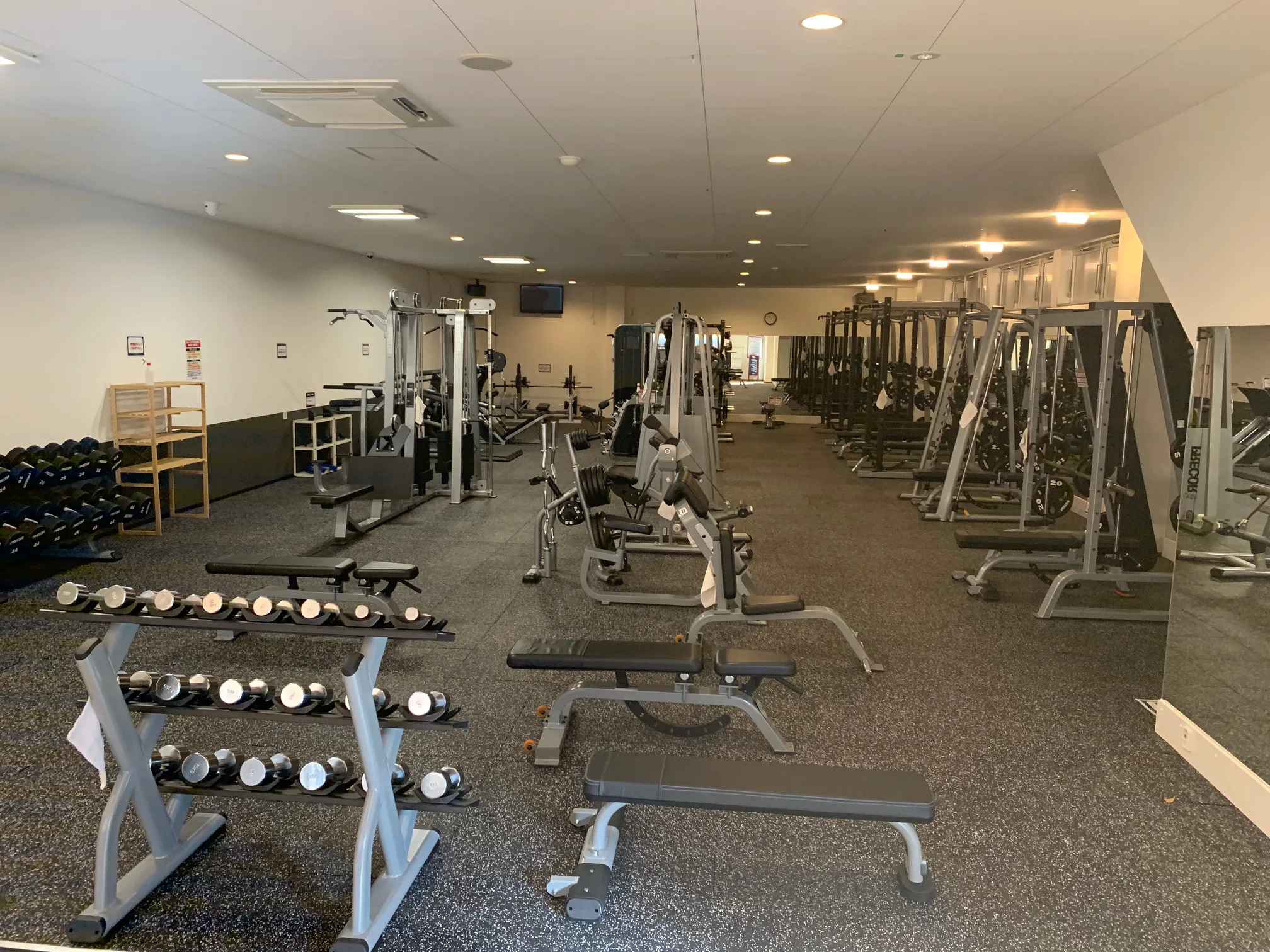 フリーウェイトエリア