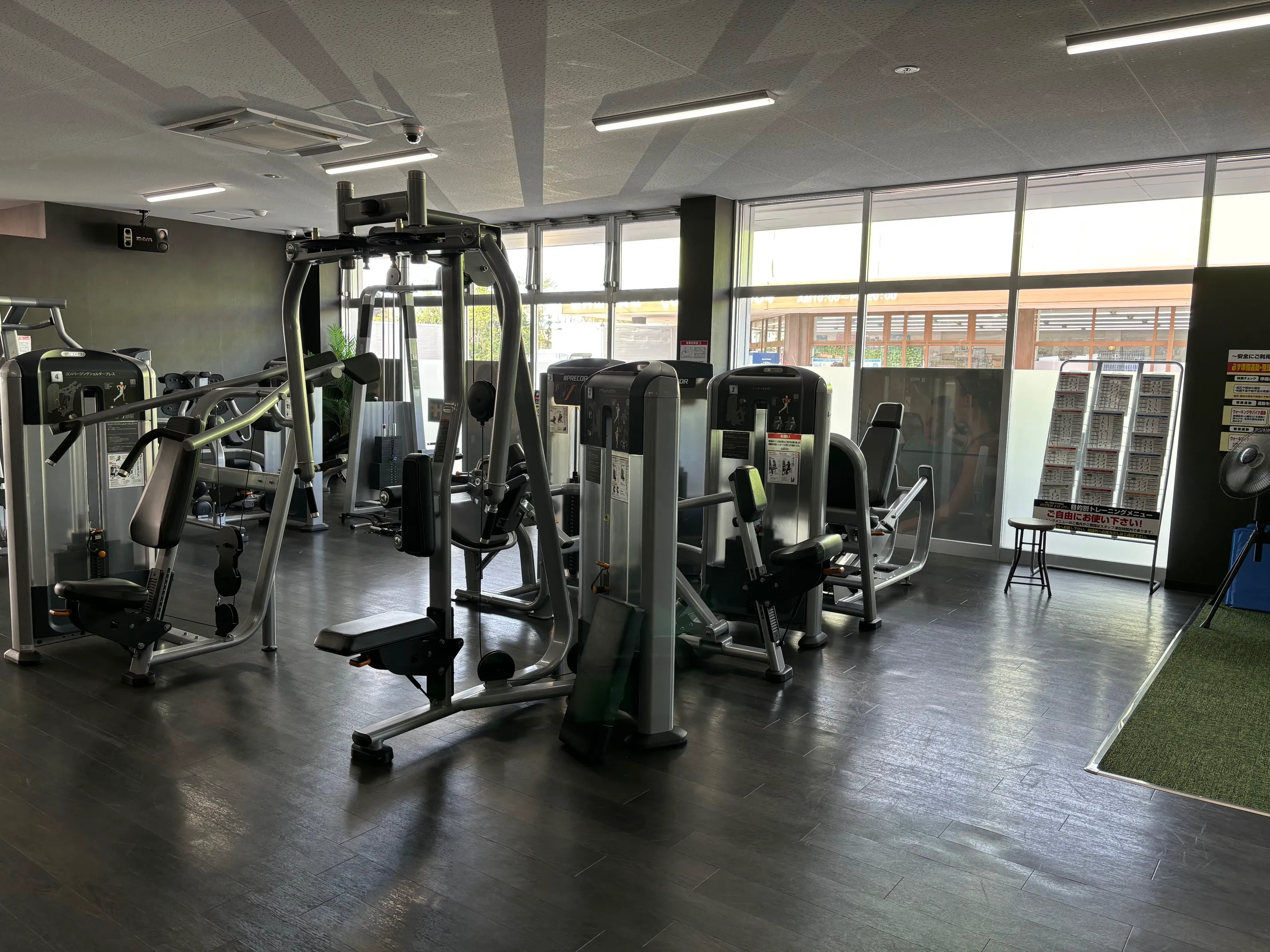 筋トレマシンエリア