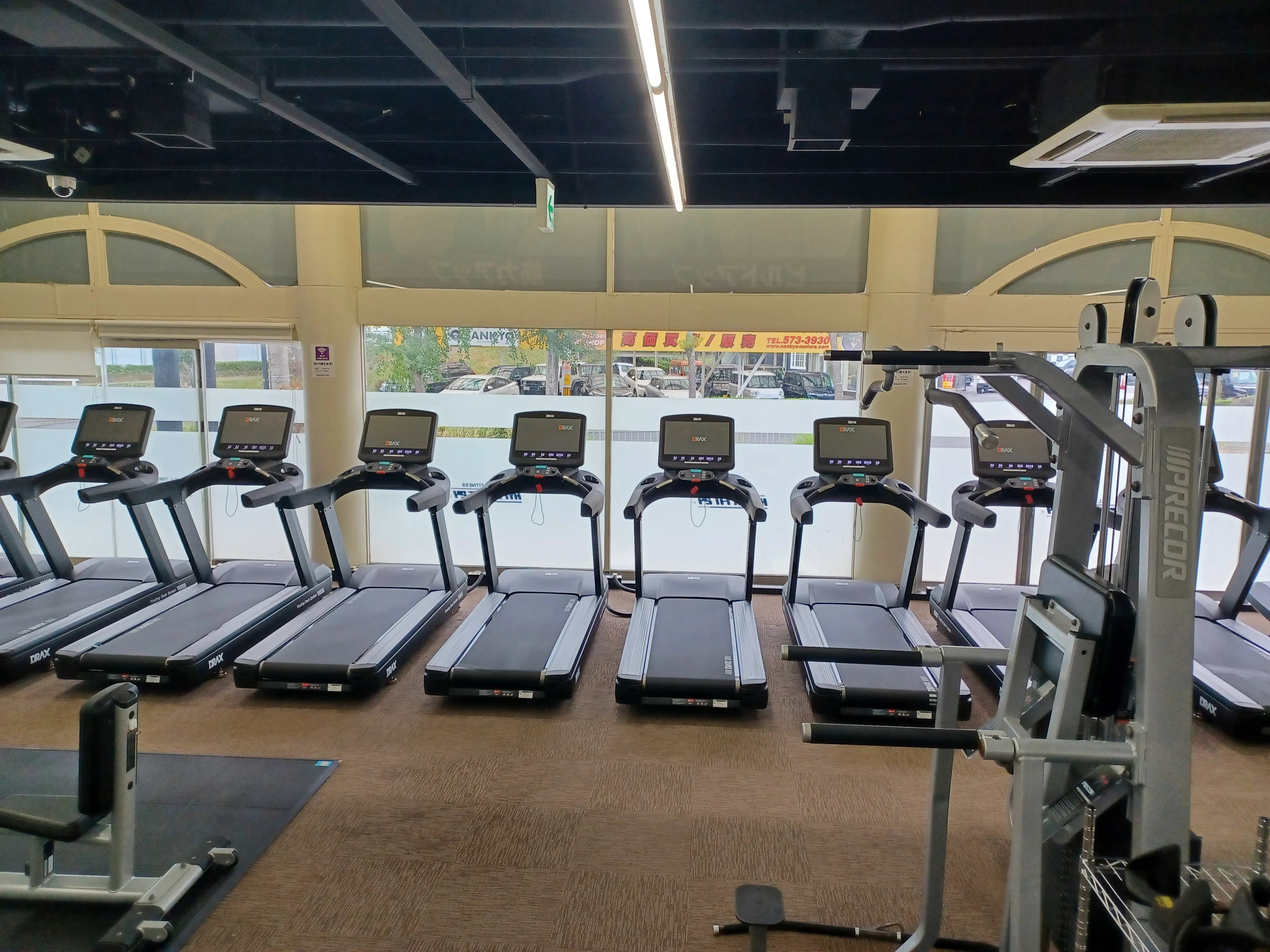 有酸素マシンエリア