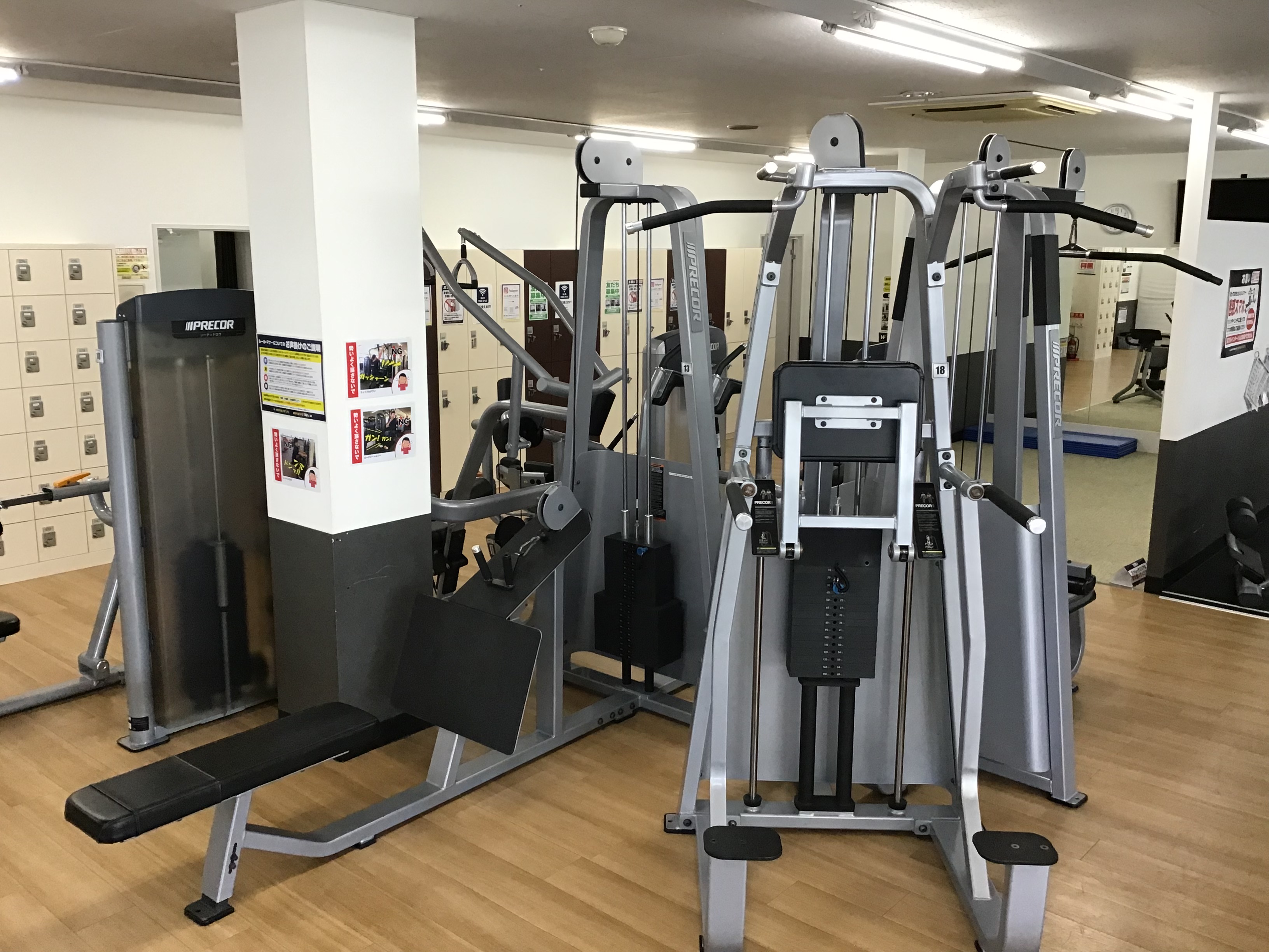 筋トレマシンエリア