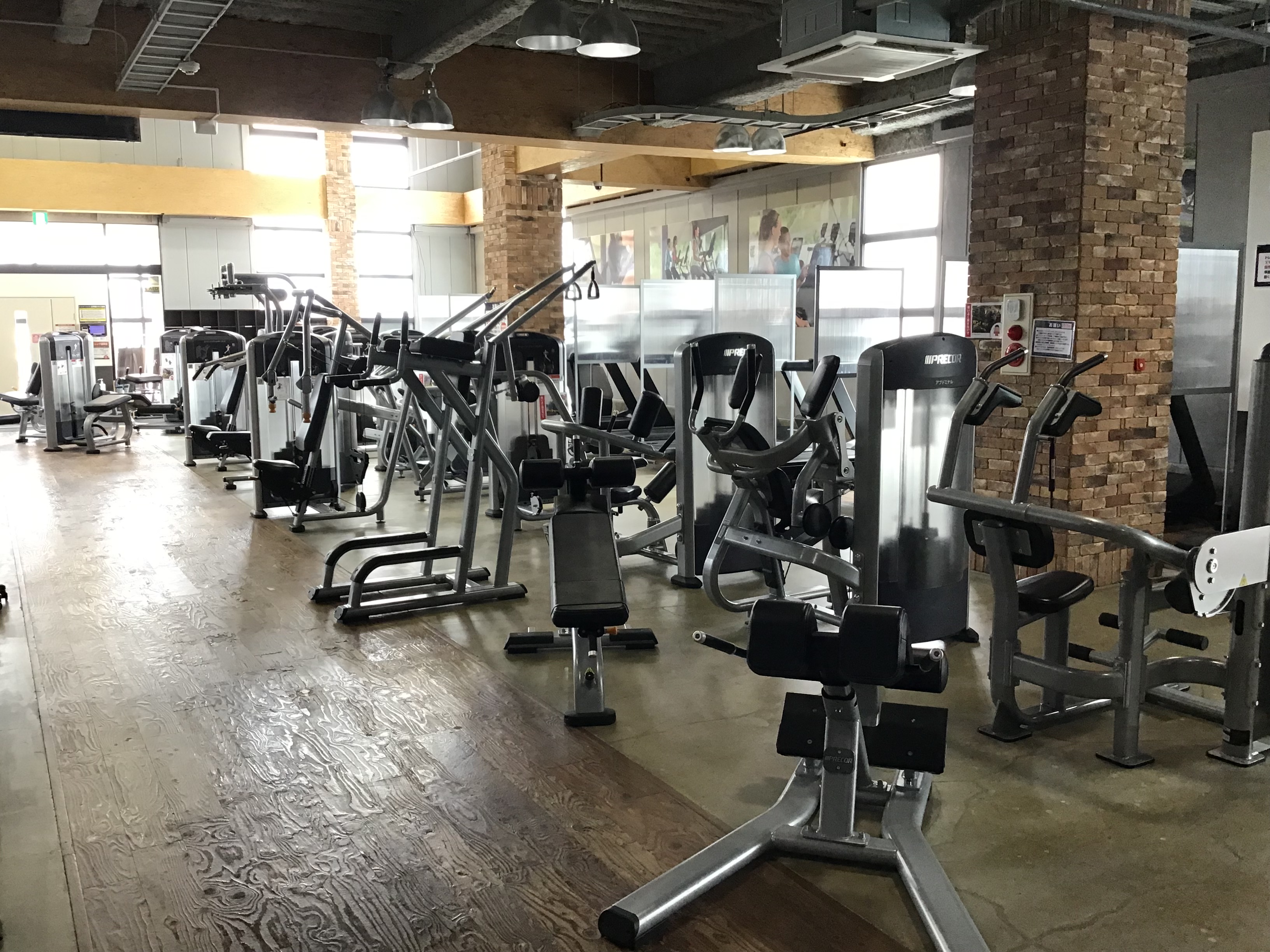 筋トレマシンエリア