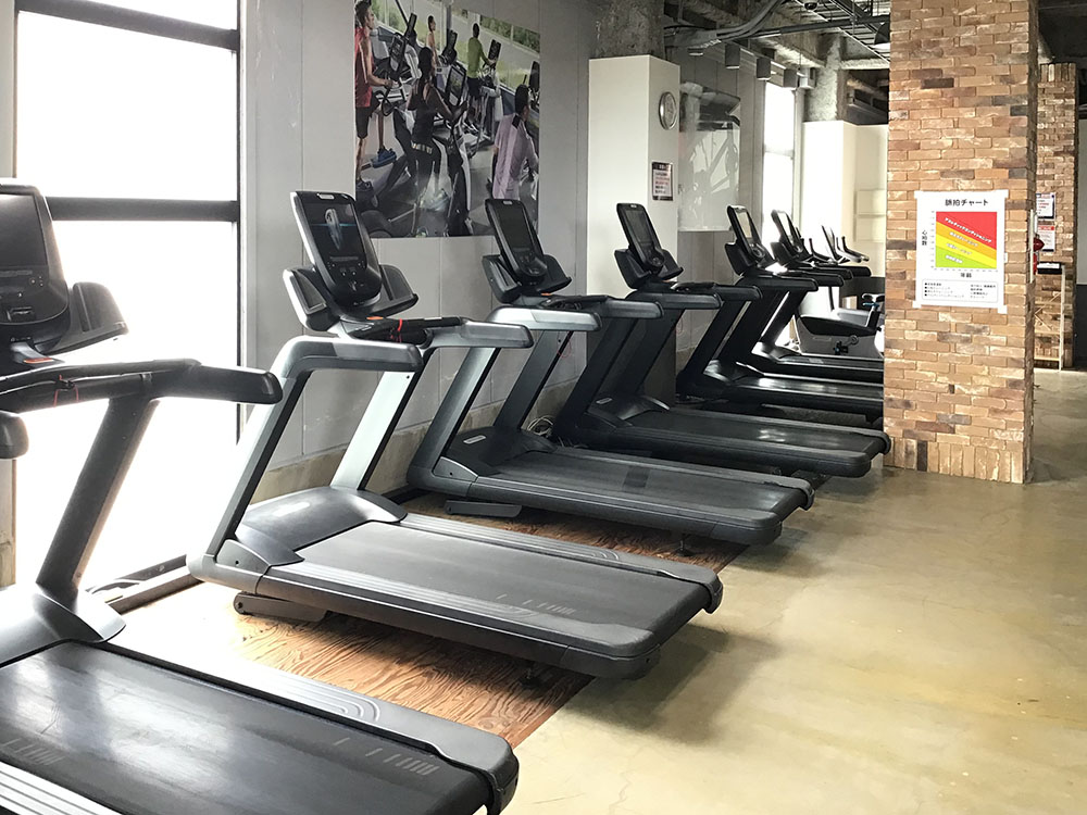 有酸素マシンエリア