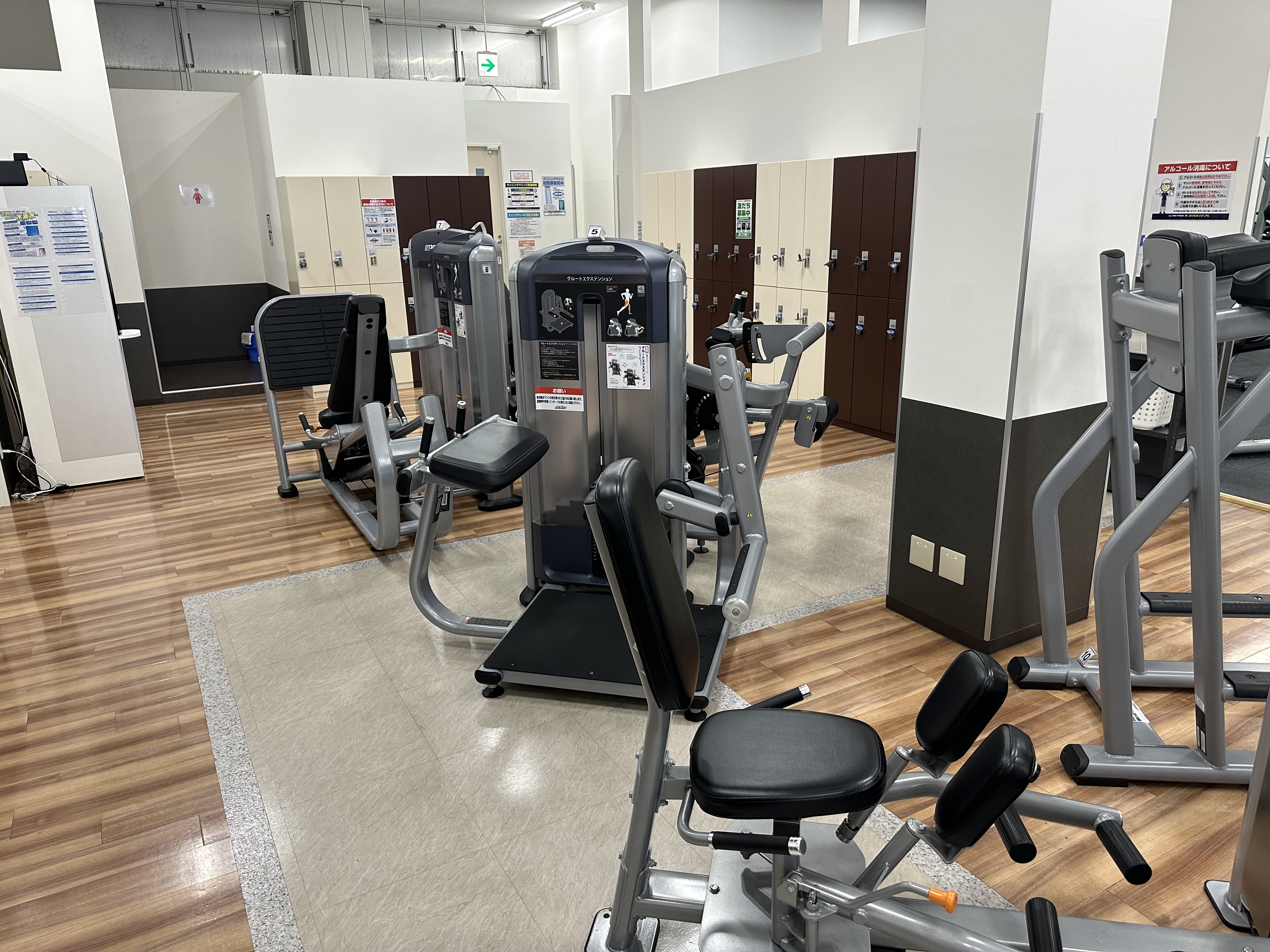 筋トレマシンエリア