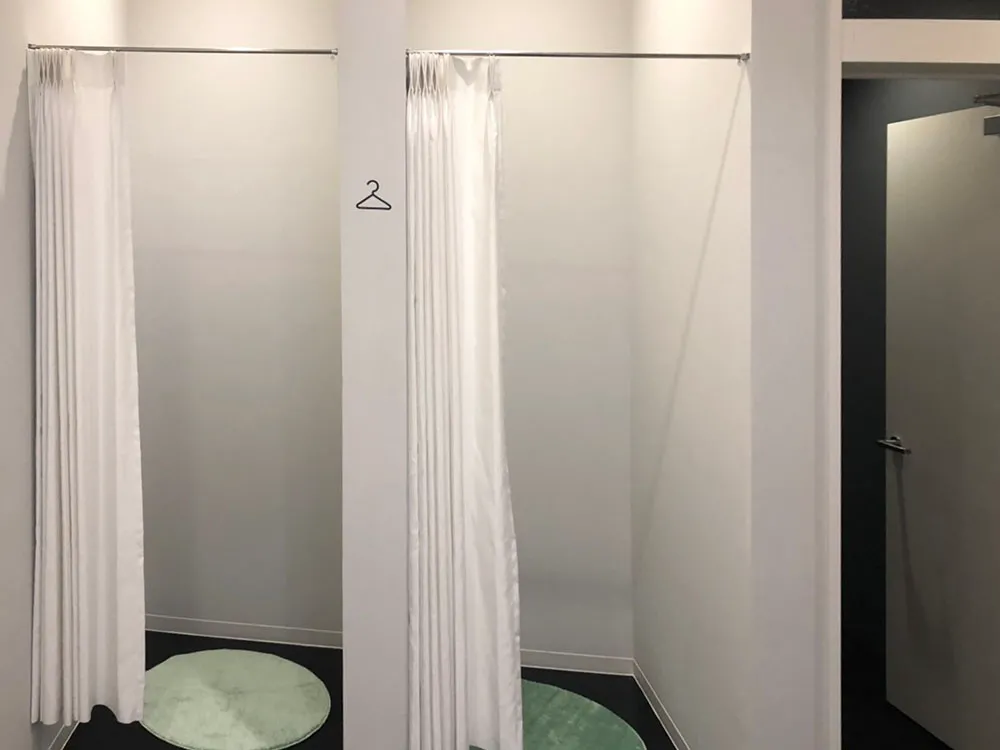 更衣室