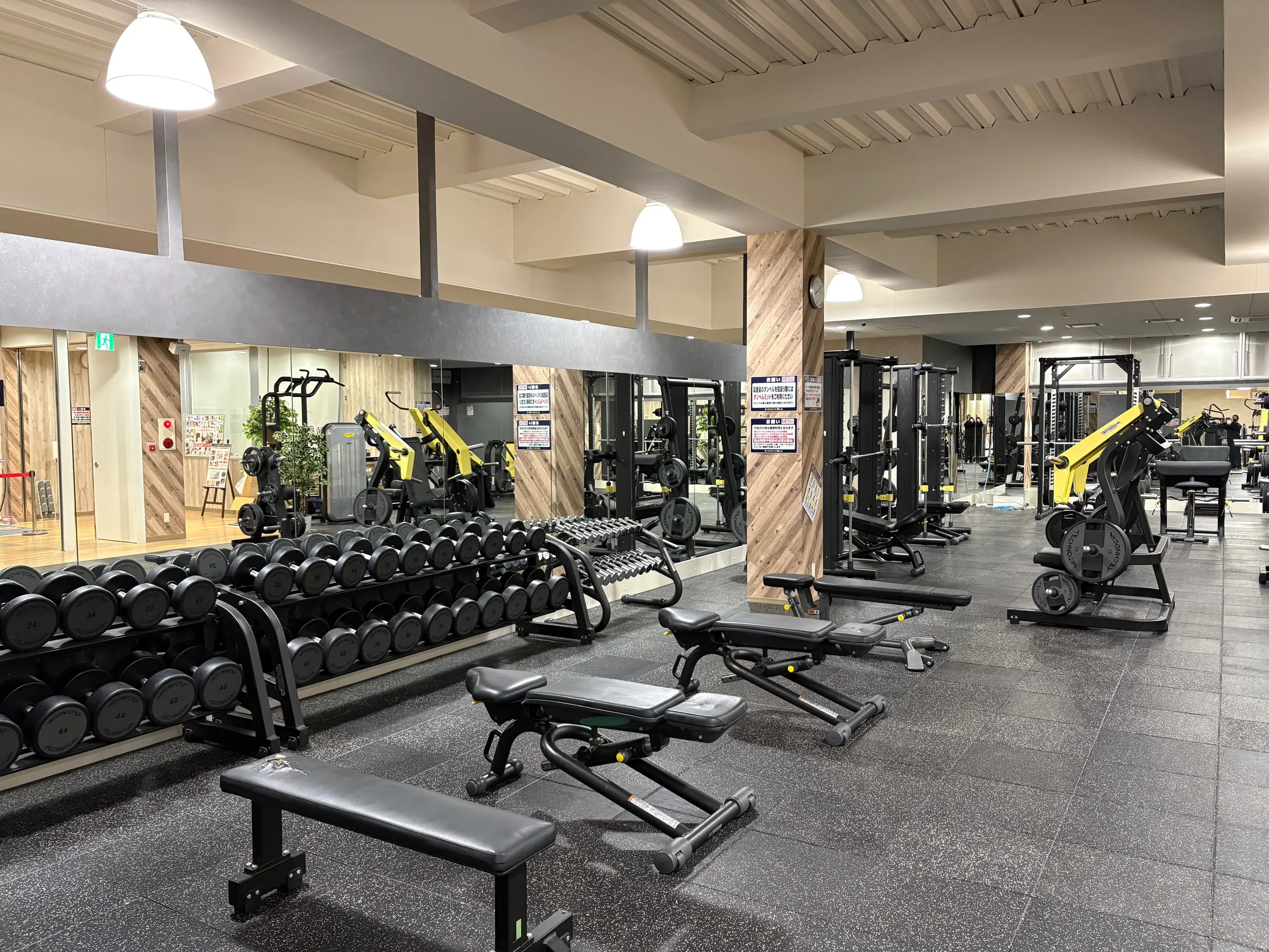 フリーウェイトエリア