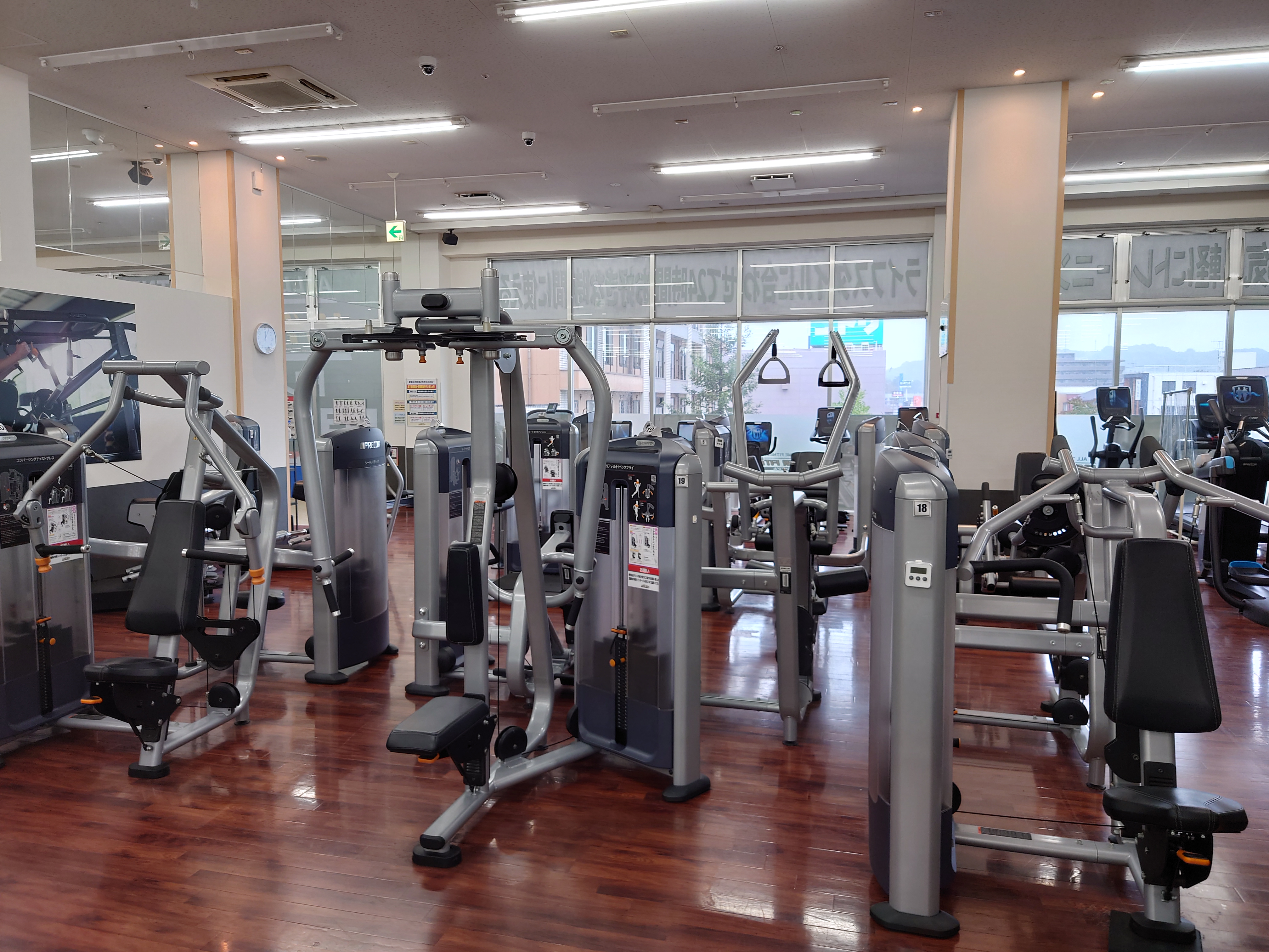 筋トレマシンエリア