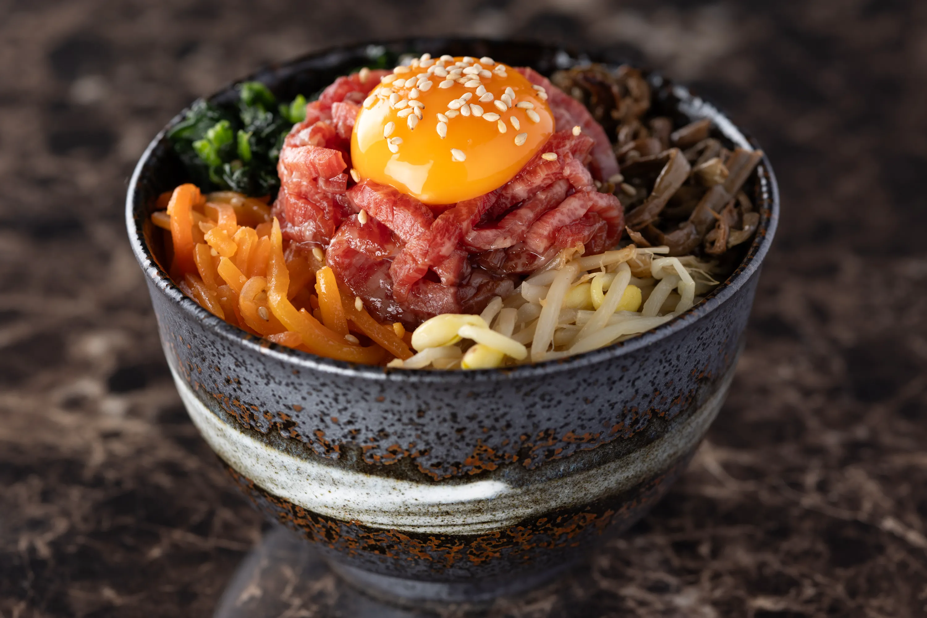 ❇焼肉❇ 公式】三茶 焼肉 牛8｜GYRO HOLDINGS株式会社