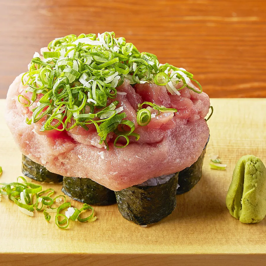 公式】海鮮食飲市場 マルカミ食堂 ドックヤード店｜GYRO HOLDINGS株式会社