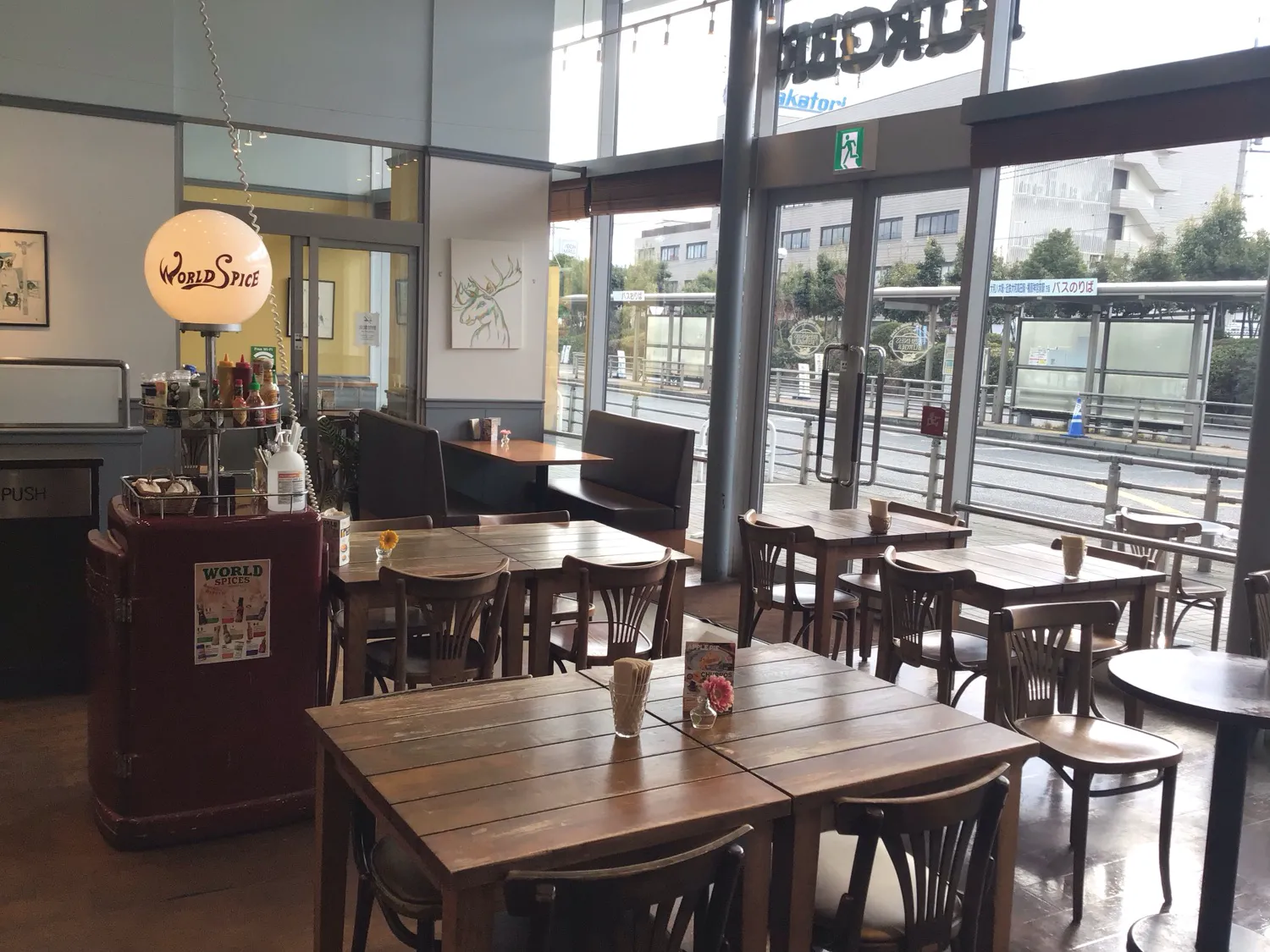 公式】フレッシュネスバーガーイオンモール橿原店