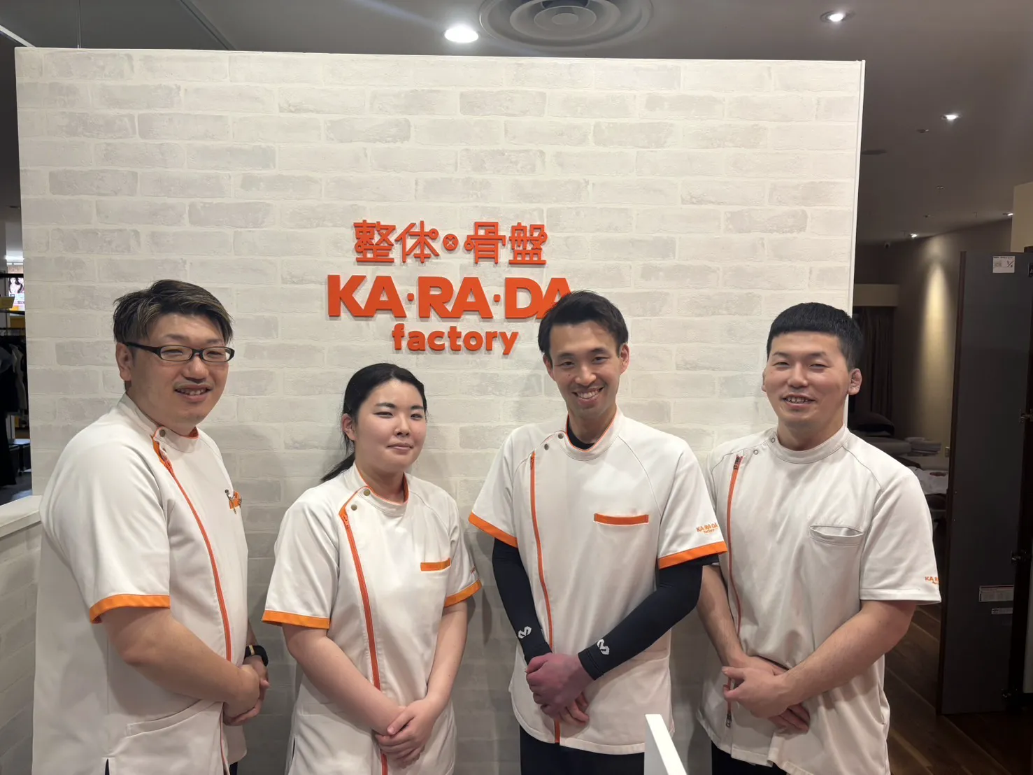 あかネココ(プロフ必読‼︎)】シビラ カラダス リブレ 色々 楽天市場